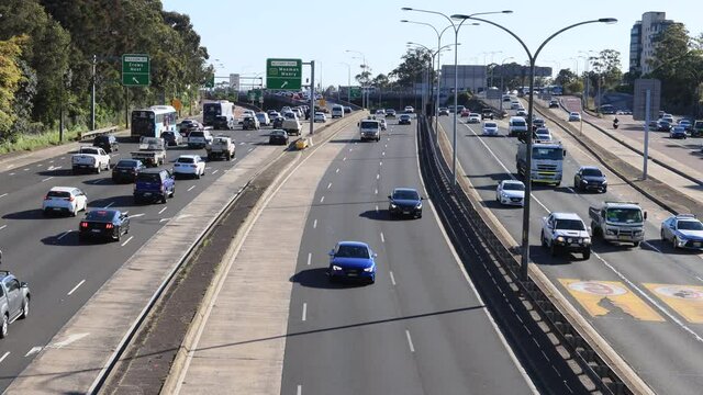 Cars, Buses, Trucks On Multi-lane Motorway In North Sydney At Rush Hour As 4k.
