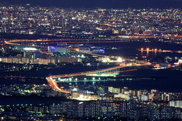 Fototapeta na wymiar 六甲山山頂からの夜景