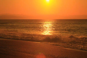 Fototapeta na wymiar 桂浜の日の出