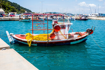 Obraz premium A fishing boat ready for the next trip.