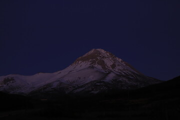 ESPIG&Uuml;ETE. Anochecer de invierno