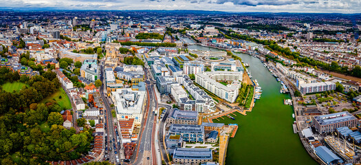 Aerial panorama of the city of Bristol - obrazy, fototapety, plakaty