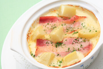 ベーコングラタン