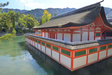 満潮時の厳島神社