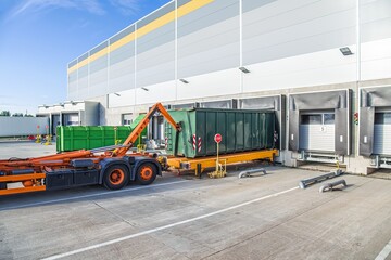 Urban recycling waste and garbage services