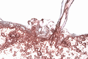 ハーブティーを注ぐ