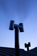 田舎暮らしの煙突と煙