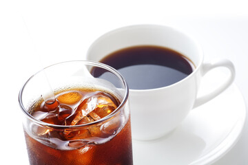 ホットコーヒーとアイスコーヒー