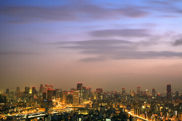 大阪西区から見る中央区の夜明け