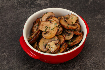 Roasted champignon with herbs and spices