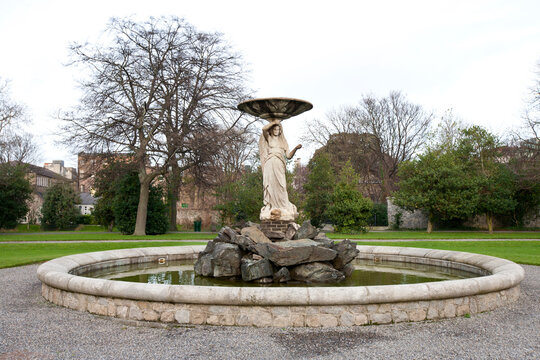 Fountain In Iveagh Gardens, Dublin