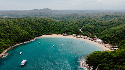 Bahía Maguey, Huatulco, Oaxaca. 