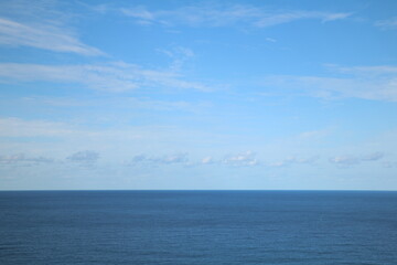 Naklejka na ściany i meble 青空と海の水平線 sunny sky and oceans horizon 1