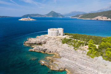 Fototapeta na wymiar Montenegro. Arza fortress. Island and fortress Mamula