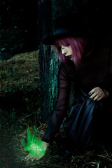 La bruja del bosque viene este Halloween