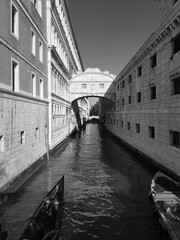 Ponte dei Sospiri in Venice. Venetian river. Venice architecture.