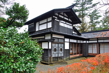 Fototapeta na wymiar 晩秋の角館・田町武家屋敷「西宮家」