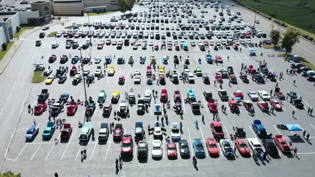 Car show time lapse in Clarksville Tennessee