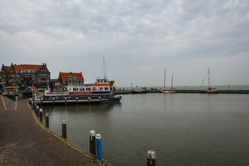 Fototapeta na wymiar Scenic country side view at Volendam