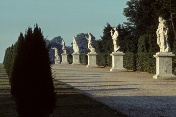  Jardin à la française créé par André le Nôtre