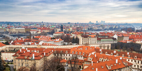 Naklejka na ściany i meble panorama sulla città di Praga 