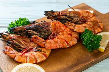 grilled tiger prawns or shrimps