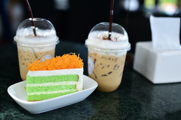 Poi Thong green tea cake looks appetizing.