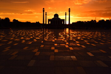 Sunset view with beautiful golden sky At Masjid in the middle of Songkhla Province, the colorful sky lights in the evening