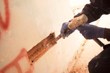 Refurbishment building site works in house
