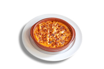 White plate gratin of macaroni in ceramic bowl.