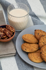 cookies with chocolate and milk