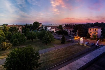 Fototapeta na wymiar Sunset Holygrail Parma