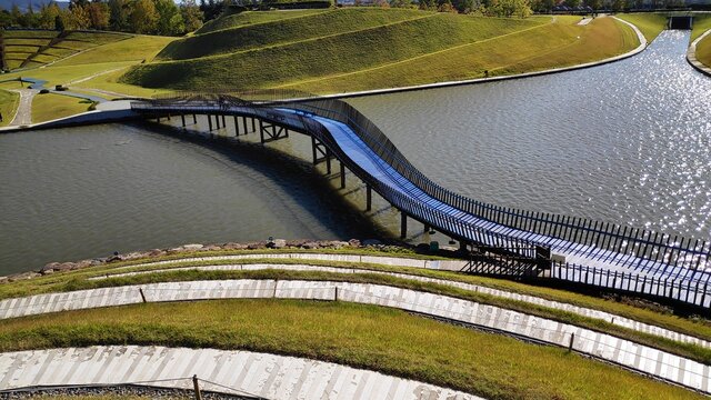 birdge with river 