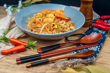 asian food fried noodle on the table