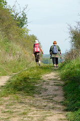 Obraz premium zwei frauen wandern