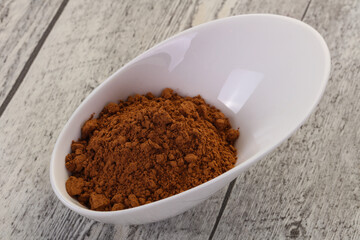 Cocoa powder in the bowl