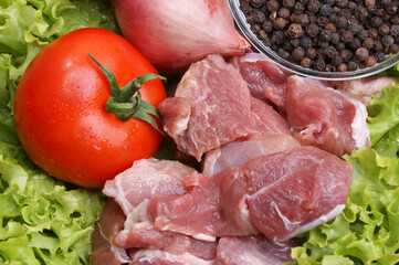 some raw goulash and organic green salad