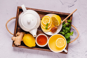 Green tea with lemon honey, ginger and mint.