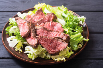 Salad with grilled beef medium roast