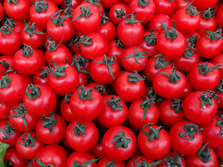 Organic tomatoes on a market stall in the Aegean coastal town Bodrum, Turkey.