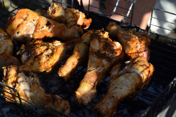 photo of grilled chicken legs