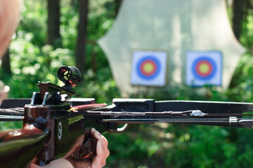 Crossbow shooting