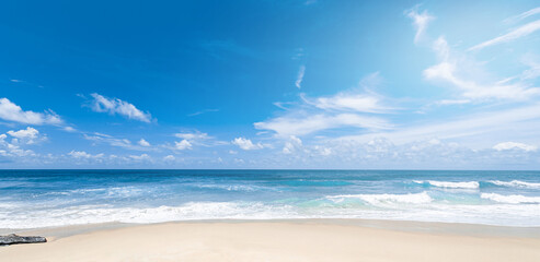 Fototapeta na wymiar Paradise beach with beautiful white sand