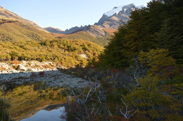 Fototapeta na wymiar Hiking around the icy glacial lakes of El Chalten, Laguna de los Tres and Fit Roy Mountains in Patagonia, Argentina