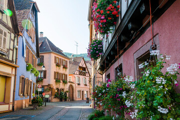 Ribeauvillé, Weindorf, Weinstrasse, Burgen, Ruinen, Wehrburgen, Schlösser, Elsass, Haut-Rhin,...
