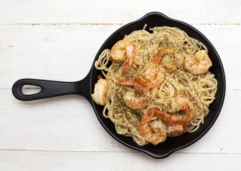 Pasta with shrimps