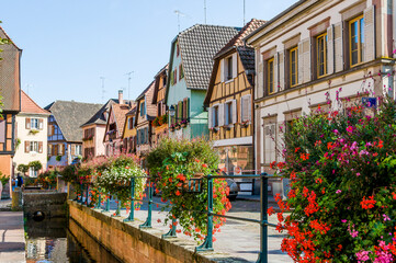 Ribeauvillé, Weindorf, Weinstrasse, Altstadt, Altstadthäuser, Wehrburgen, Schlösser, historische...