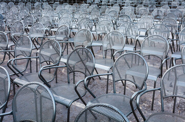 Stuhl, Stühle, Reihe, leer, unbesetzt, Abstand, Veranstaltung, open-air, Publikum, Platz