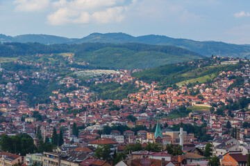 Fototapeta na wymiar ボスニア・ヘルツェゴビナ　サラエボの丘から見える街並み