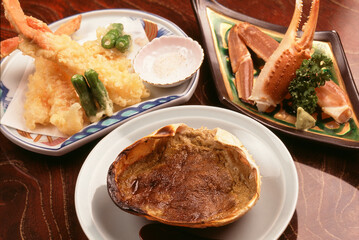 カニ料理三品